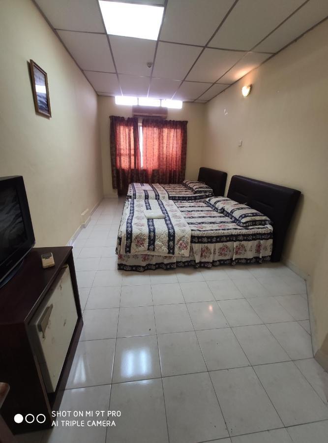 Dani Hotel SDN BHD Kota Bharu Bagian luar foto