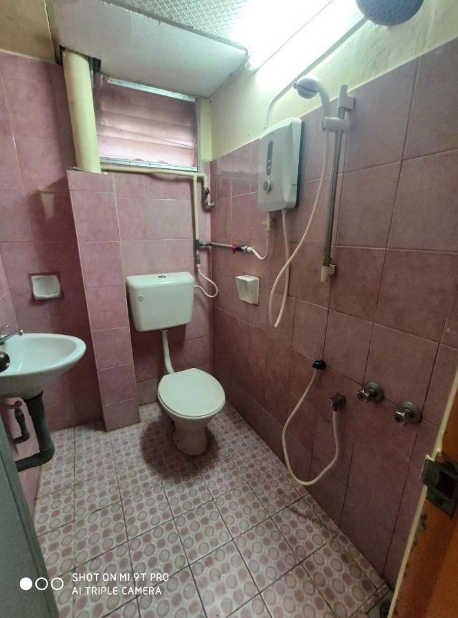 Dani Hotel SDN BHD Kota Bharu Bagian luar foto
